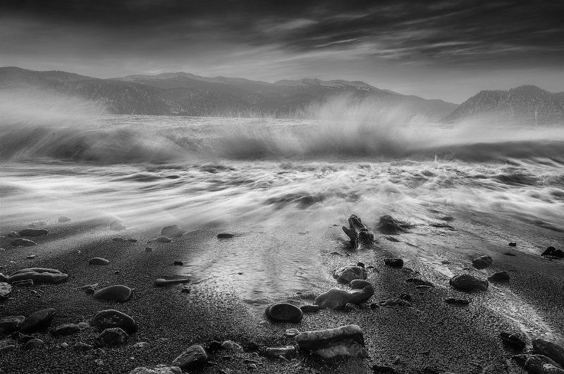 Россиия, Телецкое озеро Телецкое озеро. 1 января. 8:30 pm.photo preview