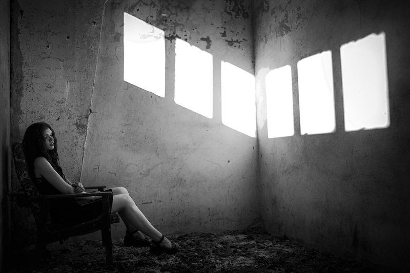 Заточениеphoto preview