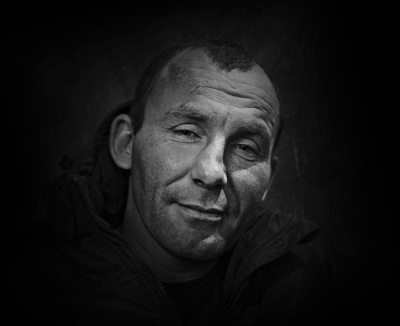 Жанровый портрет, Мужчина Не те, которые в фильмах, а те про которых фильмыphoto preview