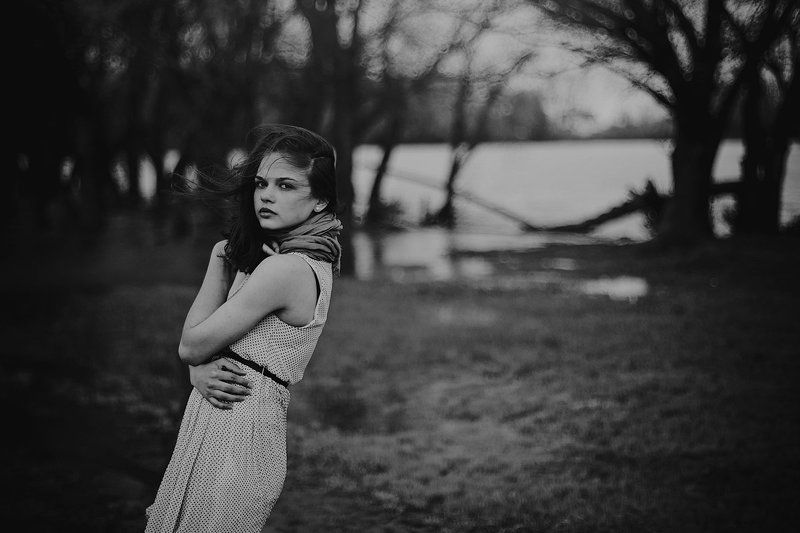 bw, sun, color, portrait, girl, people, russia, krasnodar, kuban, river, чб, портрет, девушка, россия, краснодар, свет, цвет photo preview