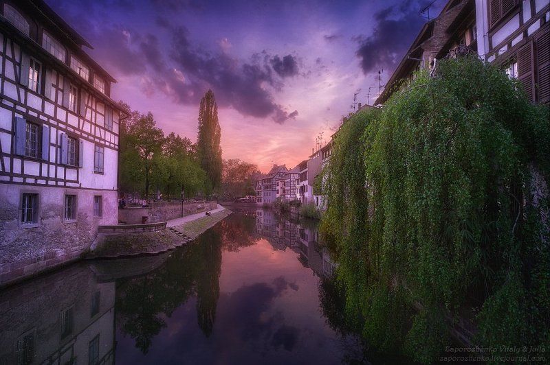 Blur, Family garden, France, Glow, La Petite France, Strasbourg, Sun, Sunlight, Sunset, Vint26, Zaporozhenko vitaly & julia La Petite France IIphoto preview