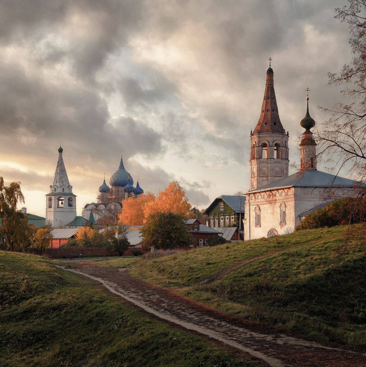 пейзаж, город, архитектура, осень, храм, свет, цвет, александр никитинский, Никитинский Александр