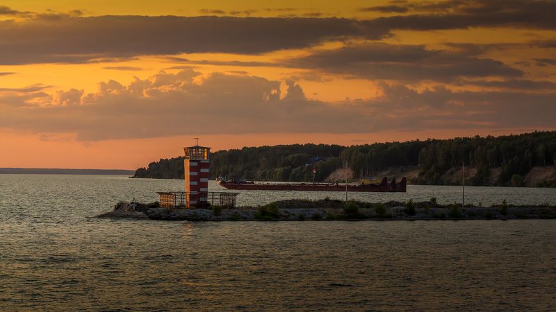 Волжские берега...photo preview