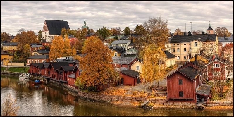 Осень в старом городеphoto preview