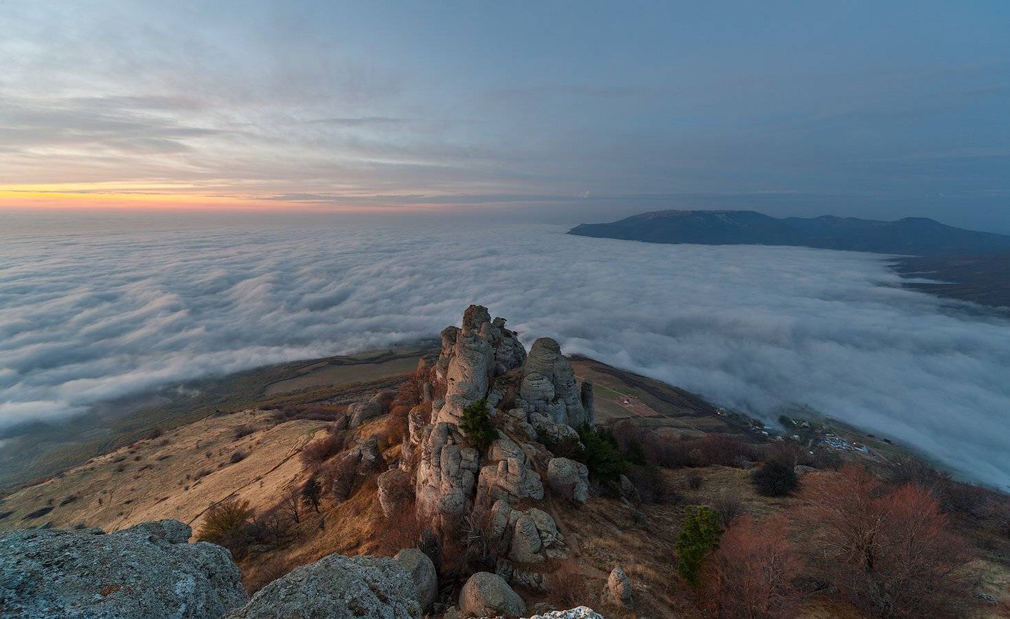 , Олег Логунов