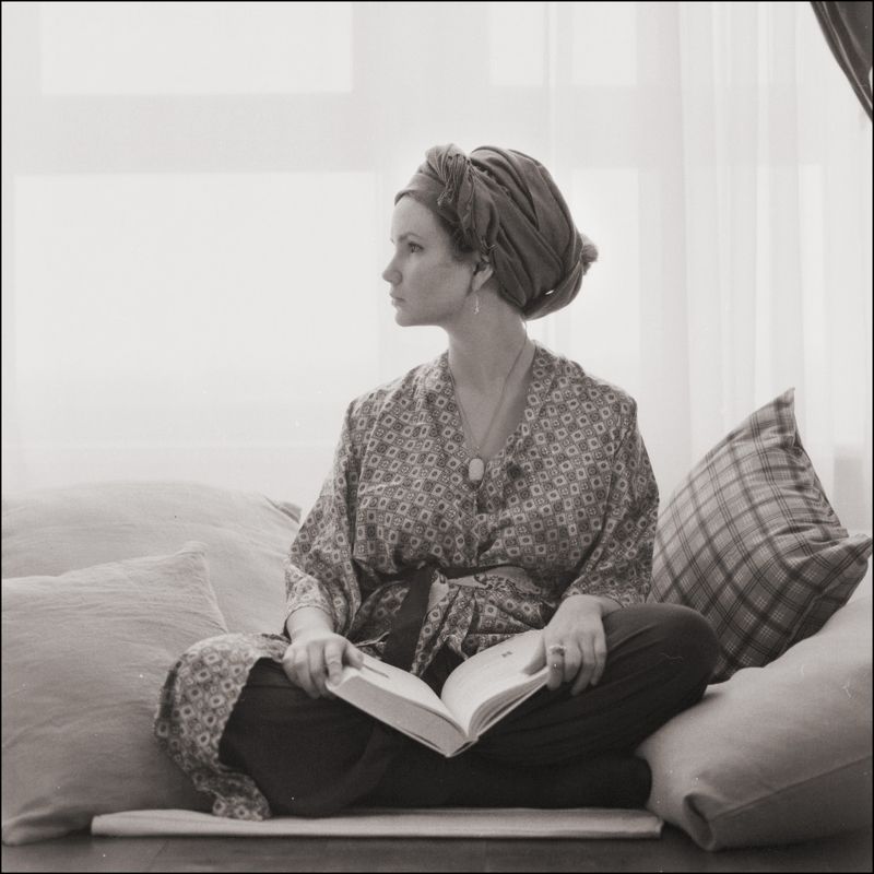 тарбеев, день, ночь, восток, книга, девушка, кофе Восточный день, восточная ночьphoto preview