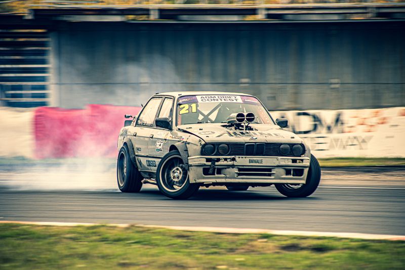дрифт drift auto машина авто техника спорт sport занос колесо соревнования photo preview