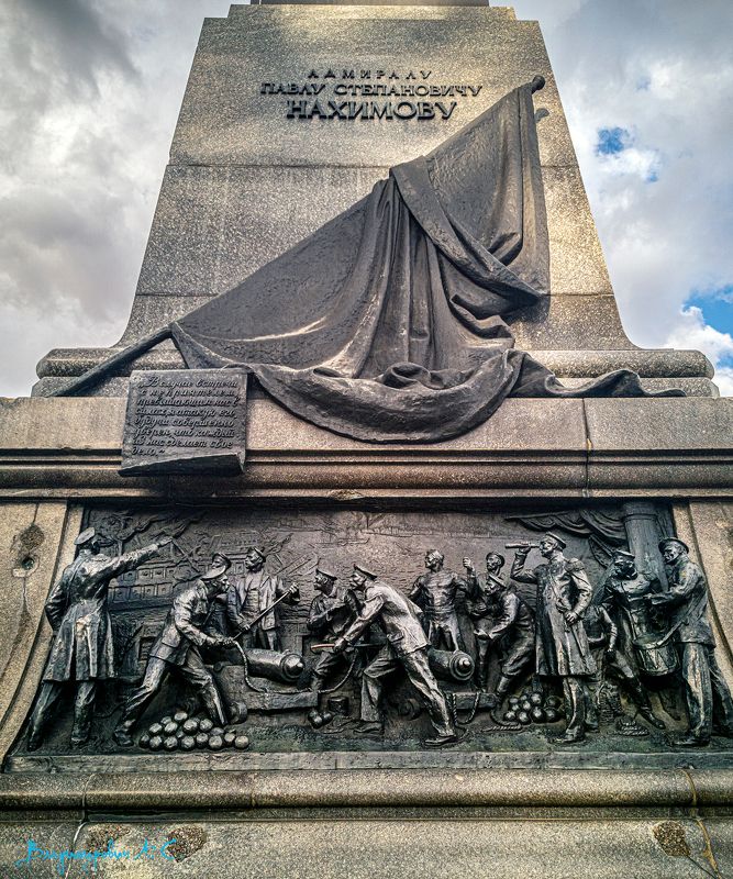 горельеф памятник нахимову севастополь Горельефы на памятнике Нахимову.photo preview