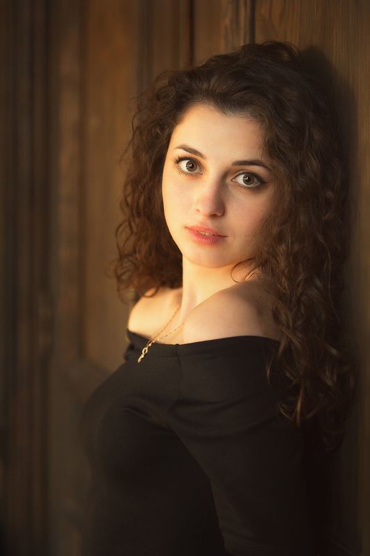 портрет, девушка Портретноеphoto preview