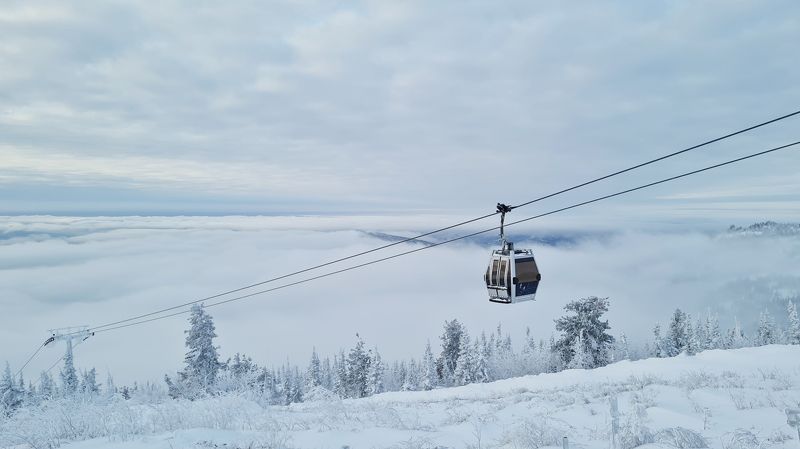 Над облакамиphoto preview