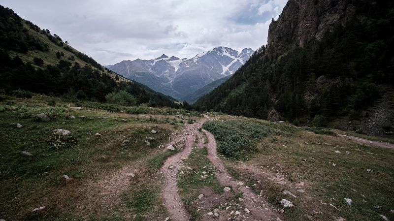 приэльбрулье, терскол, laowa9mm Дорога в горыphoto preview