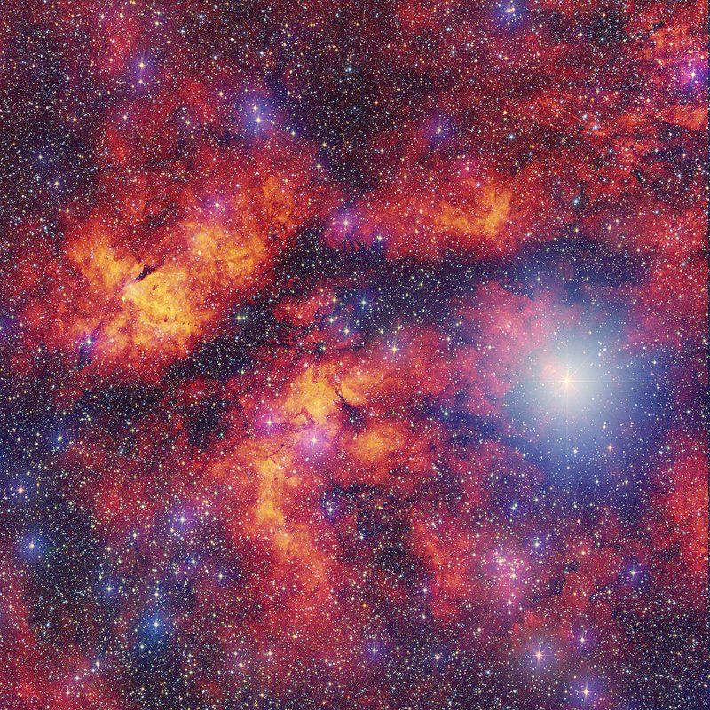 Звезда Садр и туманностиphoto preview