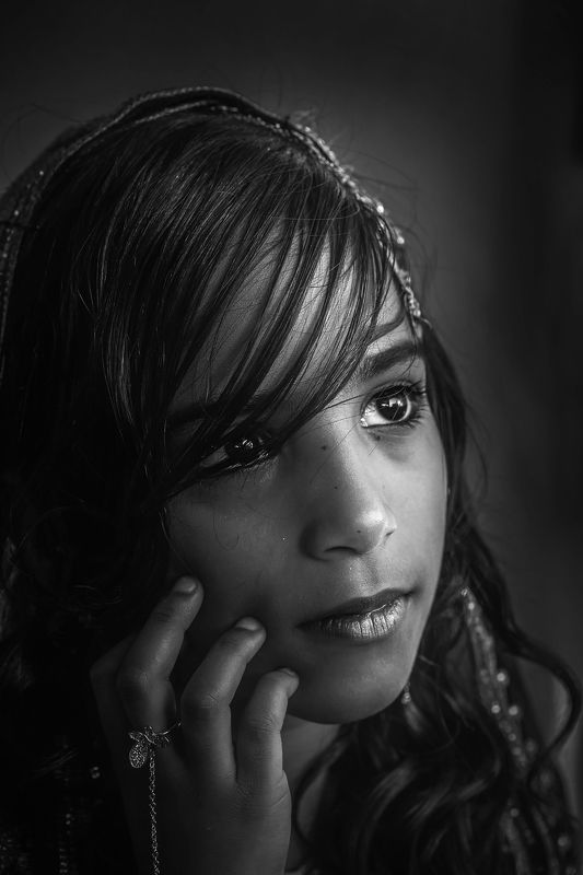 Black and white, girl, boy, oman, scarf   фото превью
