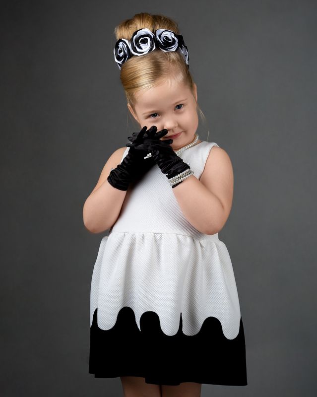 студийный портрет, детский портрет, семейный, концептуальное Миланаphoto preview