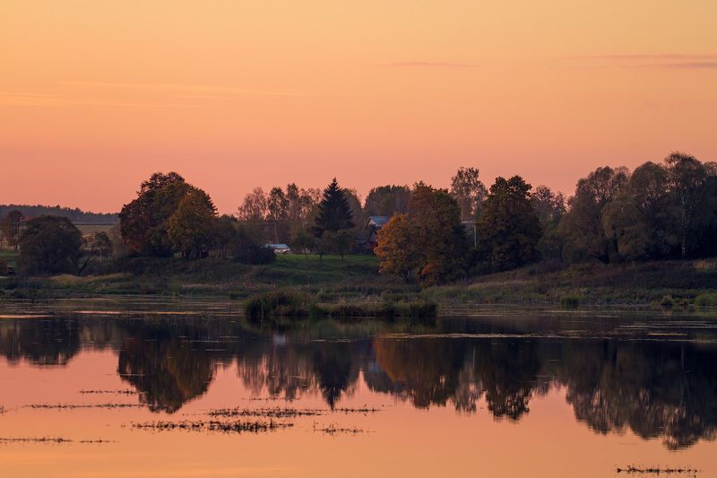 Осенний закатphoto preview