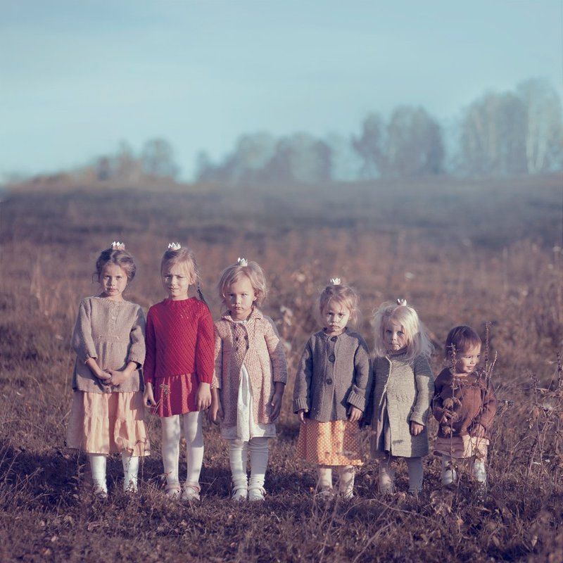 Девочка, Дети, Поле шесть сестерphoto preview