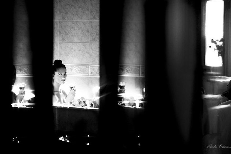 #Bath #art #black and white #black and white photo #candles #flowers #glare #house #model #wine #Ванна #арт #без названия #блики #вино #девушка #дом #женщина #красиво #красота #модель #портрет #романтика #свечи #цветы #черно-белое #черно-белое фото Romanticismphoto preview