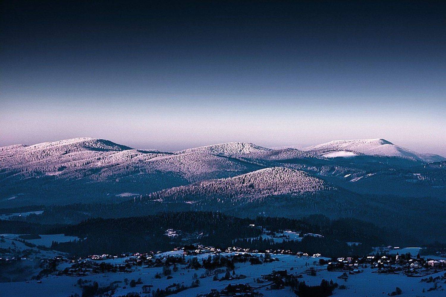 Beskydy Mountains .... Автор: Boguslaw Strempel Mountains beskids, Boguslaw Strempel