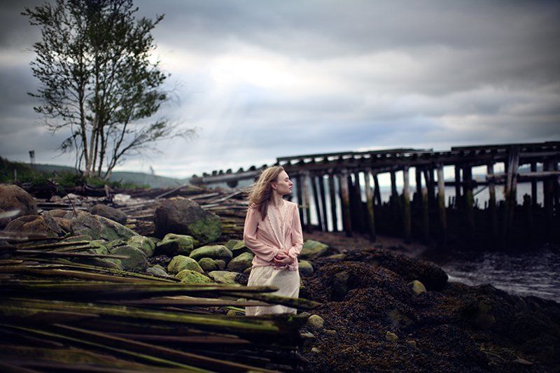 girl freedom sea bridge sky air breeze stone ...photo preview