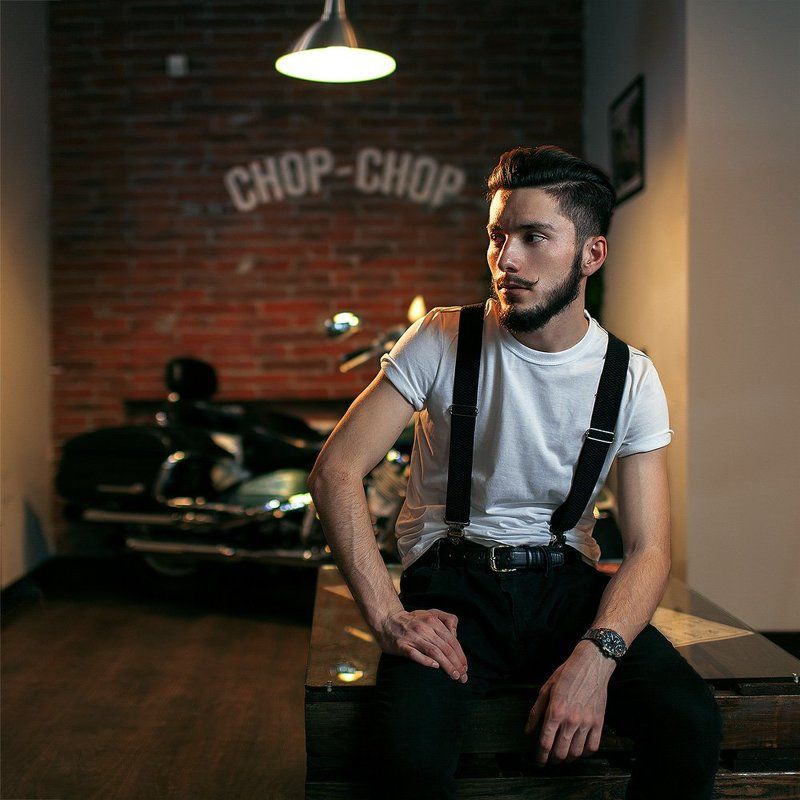 Мастер ножниц и расчесокphoto preview