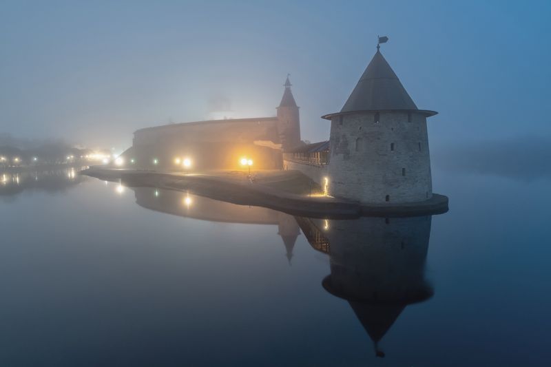 Псковский Кром (Кремль)photo preview