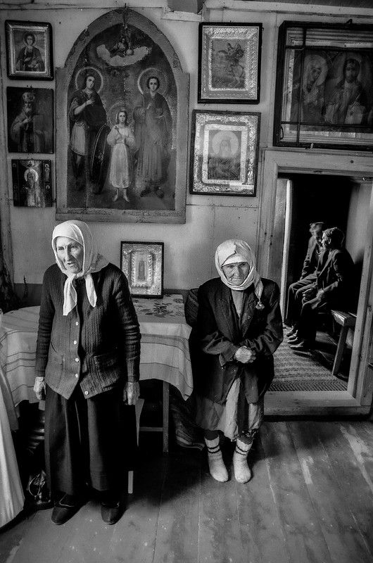 В храме фото превью