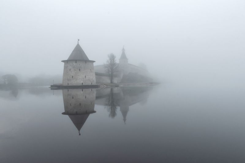 Псковский Кром (Кремль)photo preview