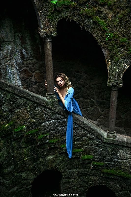 raindrop, garden, fall, sleep, blue, nature, stone, rocks, woman, model, beautiful Raindrop in the gardenphoto preview