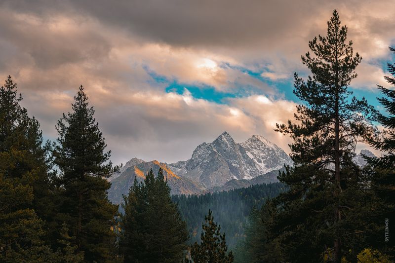 Караджаш, архыз, романтик, вид, карачаево-черкессия, кавказ, гора, вершина, Закат на горе Караджаш. Архыз. Карачаево-Черкессия.  фото превью