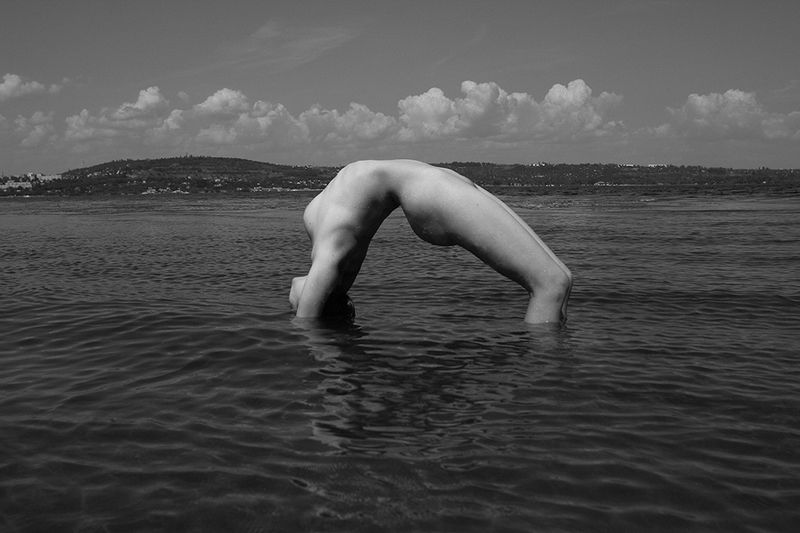art nude, fine art nude, bw nude photo, conceptual, minimalism nude, nude in the landscape, surreal nude, conceptual nude, figurative nude *photo preview