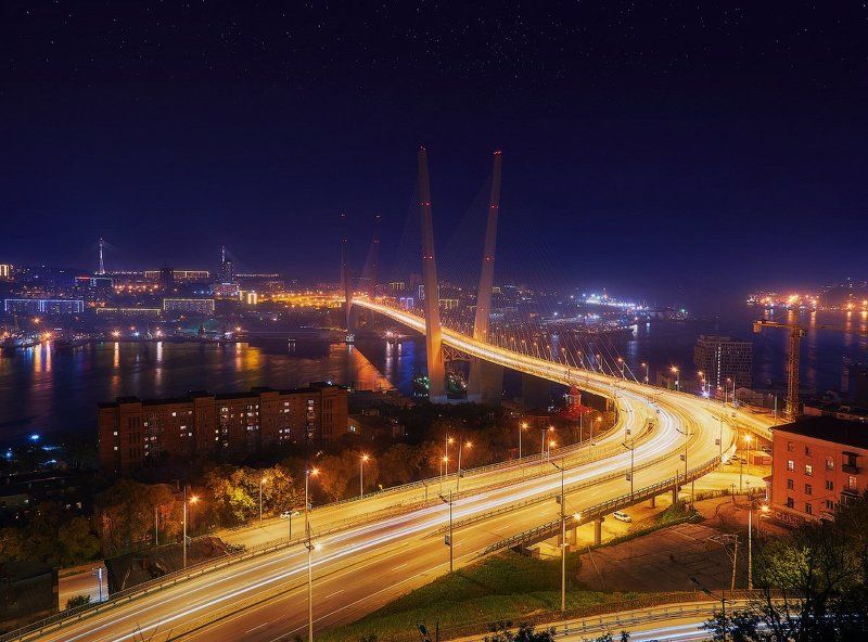 Владивосток, Мост через залив Золотой Рог, Набережная Цесаревича, Памятник морякам торгового флота, Русский мост Мосты Владивостока.photo preview