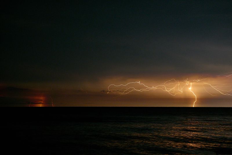 молния, море, ночь, шторм, непогода, гроза Hydraphoto preview