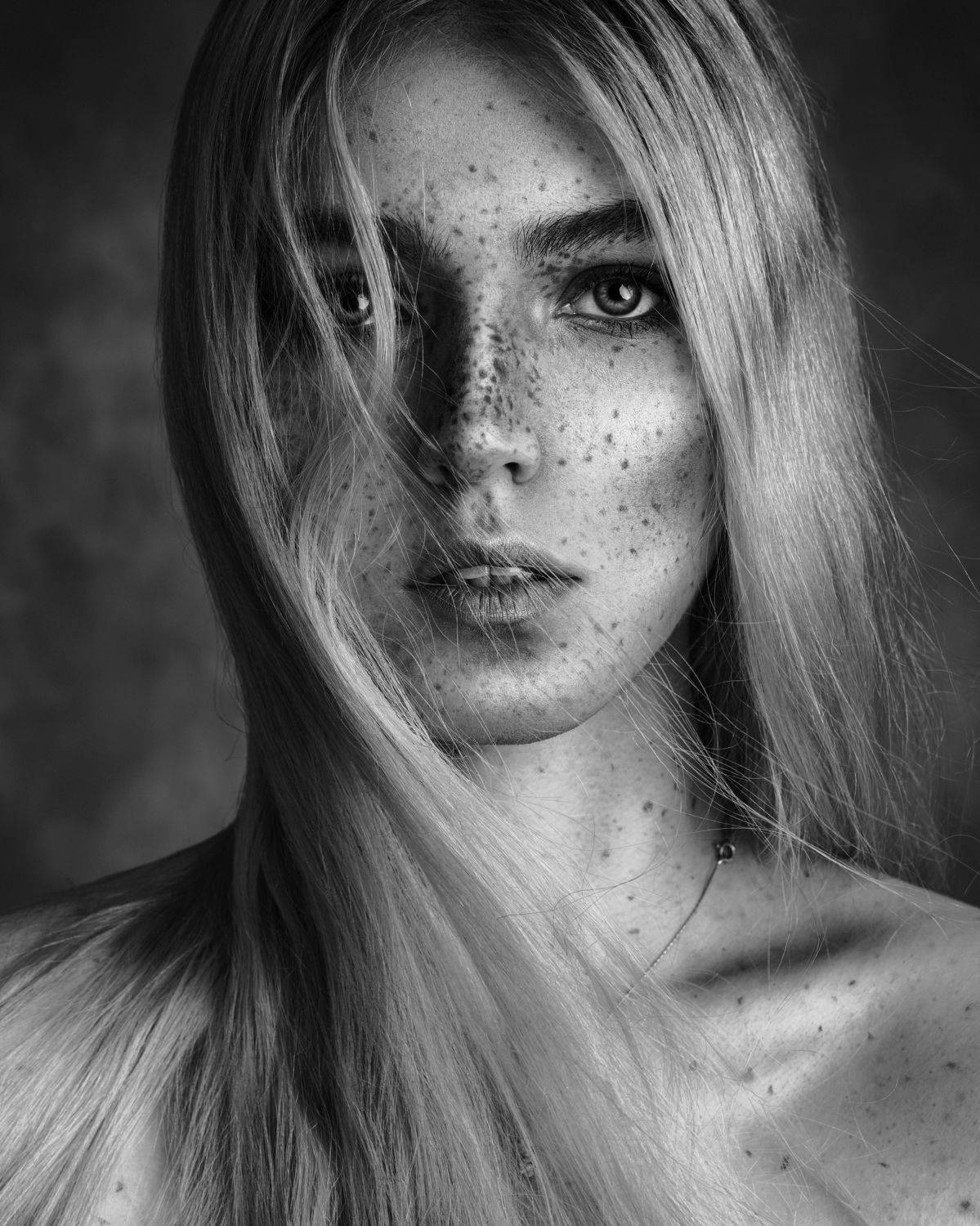 portrait, portraitphotography, woman, femaleportrait, studio, studioshot, blackandwhite, retouch, model, makeup, Navid Mousavi