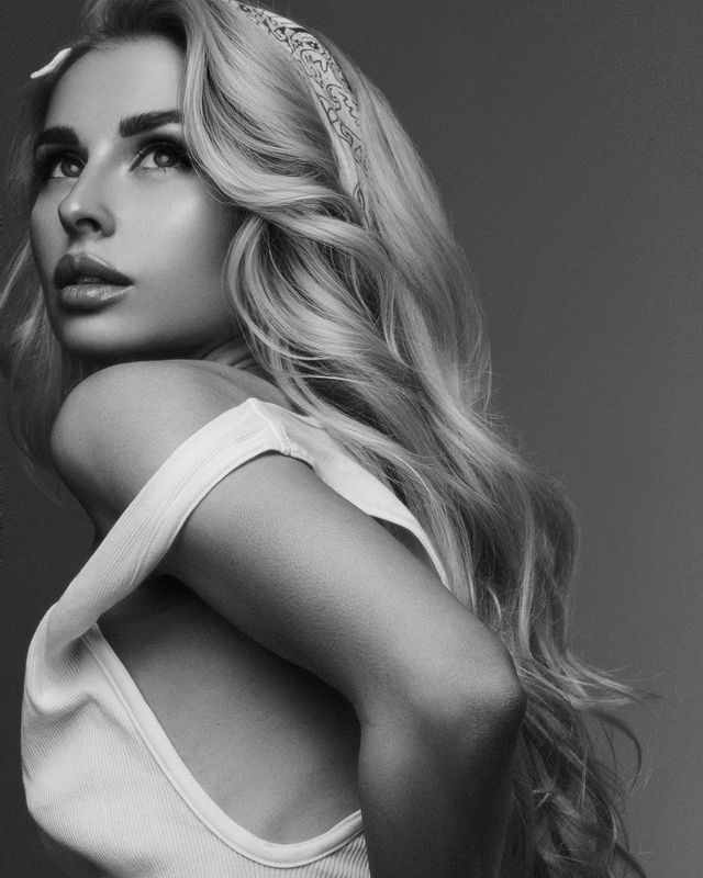 Марияphoto preview