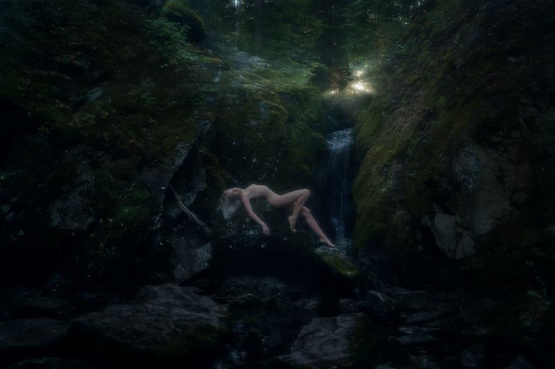 nude art girl Integrationphoto preview