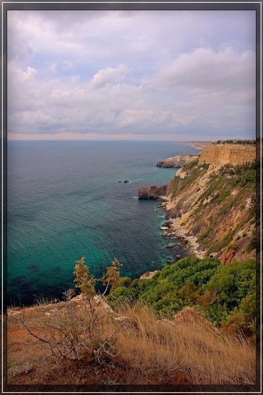море, крым, побережье, обрыв На краю обрываphoto preview