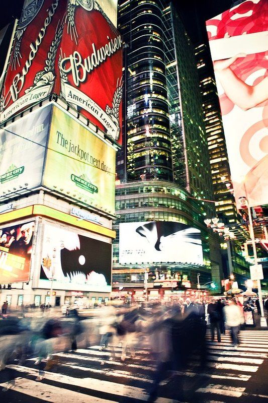 Таймс-сквер. Идет волна.photo preview