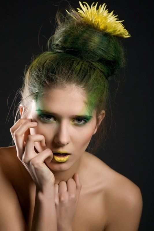 Цветочная нимфаphoto preview