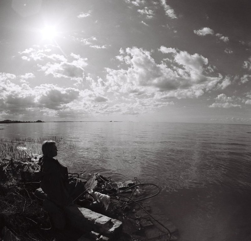 6х6,фотоплёнка,негатив, ч\\б Созерцание...photo preview