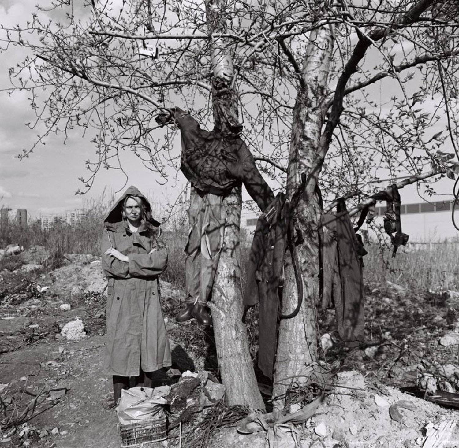 Бивуак Сталкеров.. Автор: Sergey Tarba 6х6,фотоплёнка,негатив, ч\б, Sergey Tarba