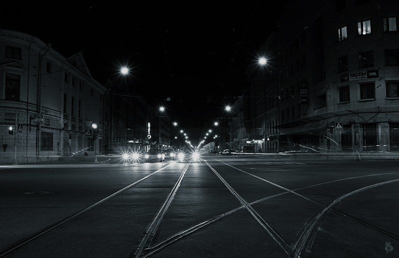 ночь, улица, огни, мой, город, линии, фонари В огромном городе моем - ночь. Из дома сонного иду - прочь..photo preview