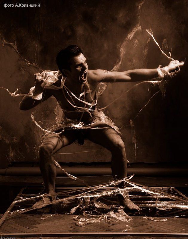 кривицкий Эквилибристика тернистого пути сквозь пески пустынь. Фото А. Кривицкий. фототеатр А. Кривицкого фото превью