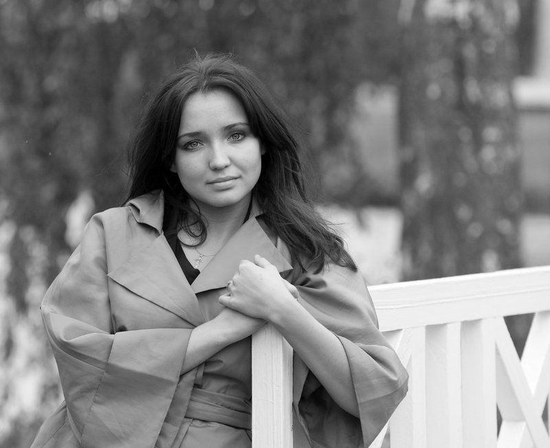 Теплый свет твоих печальных глаз...photo preview