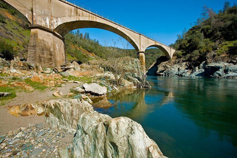 Река Сакраменто (родина золотой лихорадки)photo preview