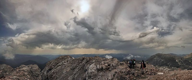 Фишт Лаго-Наки Пора Домойphoto preview