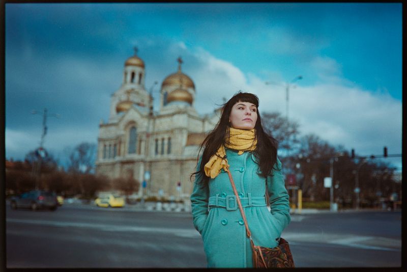 girl , city , film , nikon F80 , portraits , street  Veronikaphoto preview