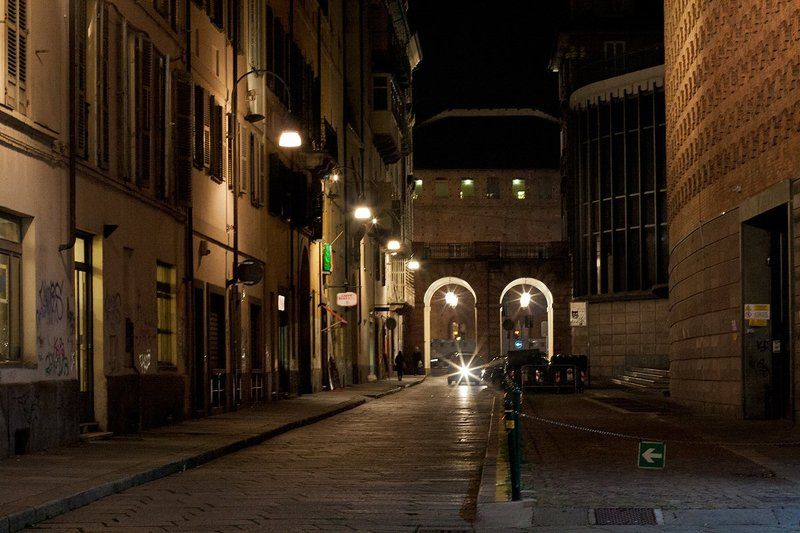 Италия, Турин, город, ночь, огни ...empresses of the night...photo preview