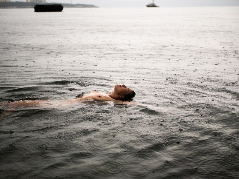 Дождь на мореphoto preview