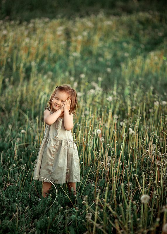 лето, девочка, эмоции, одуванчики, природа Sweet babyphoto preview