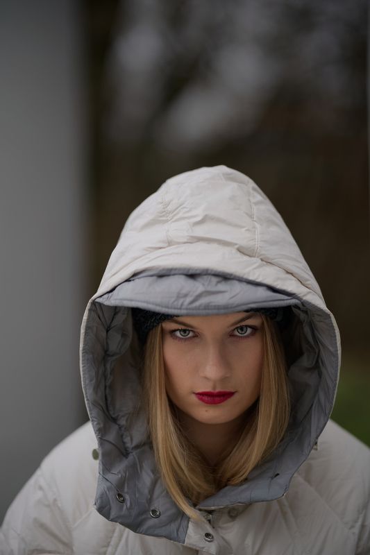 portrait, fashion, woman, girl, hood, outdoor Oliwiaphoto preview